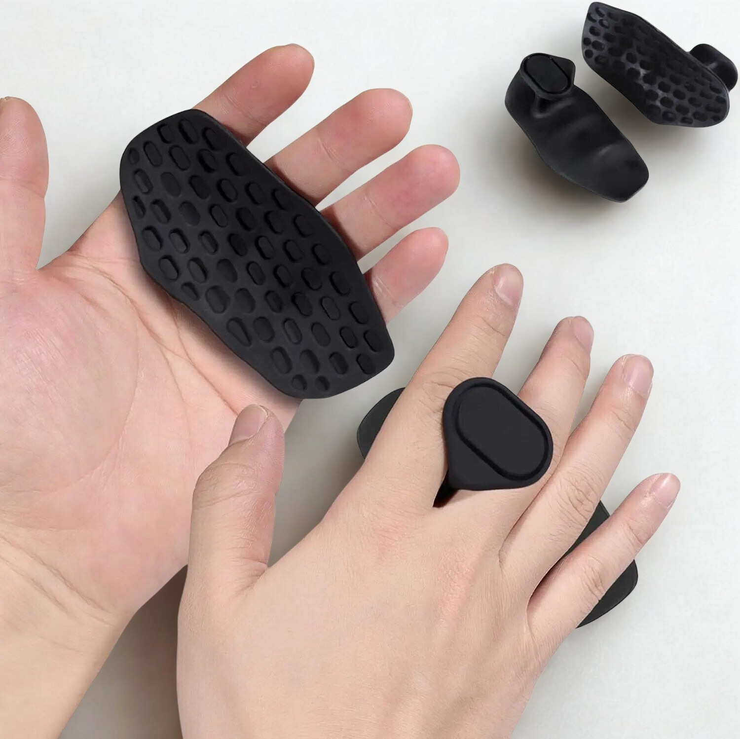 FitGrip™ Silicone Hand Grips — Anti-Slip Palm Protectors for Gym & Weightlifting